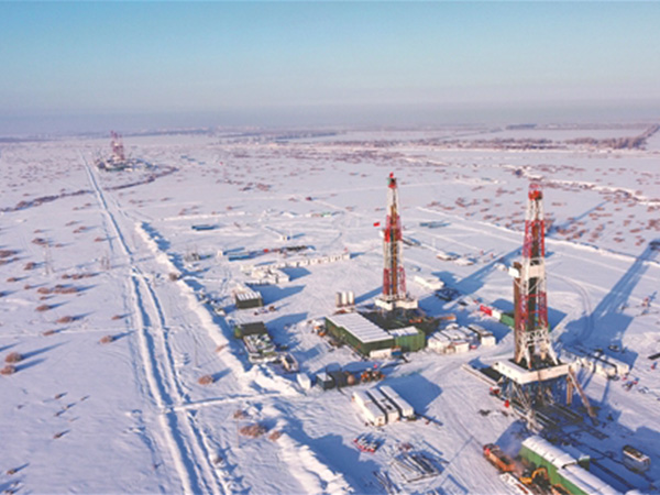 The Daqing Oilfield has maintained a stable output of over 10 million tons for 24 consecutive years (图1)
